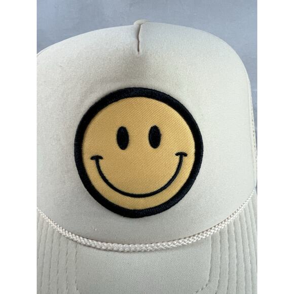 Smiley Face Snapback Trucker Hat Mesh Vented Adjustable Mesh Back Nissan - Picture 2 of 7